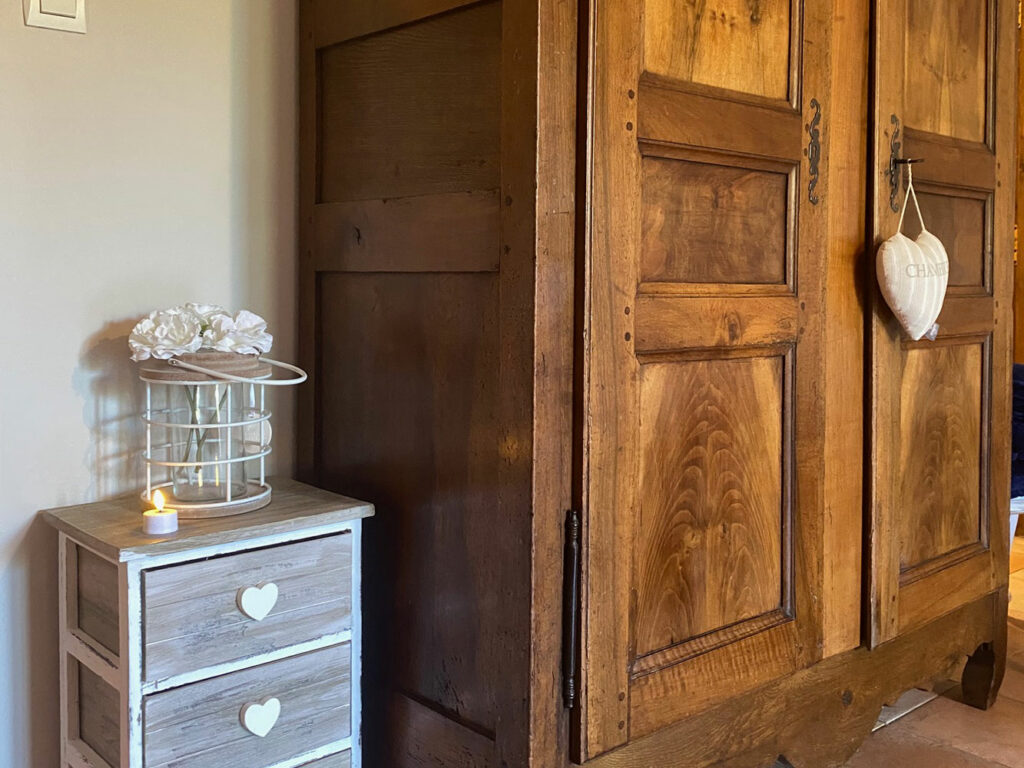 Chambre La Dauphinoise rangement